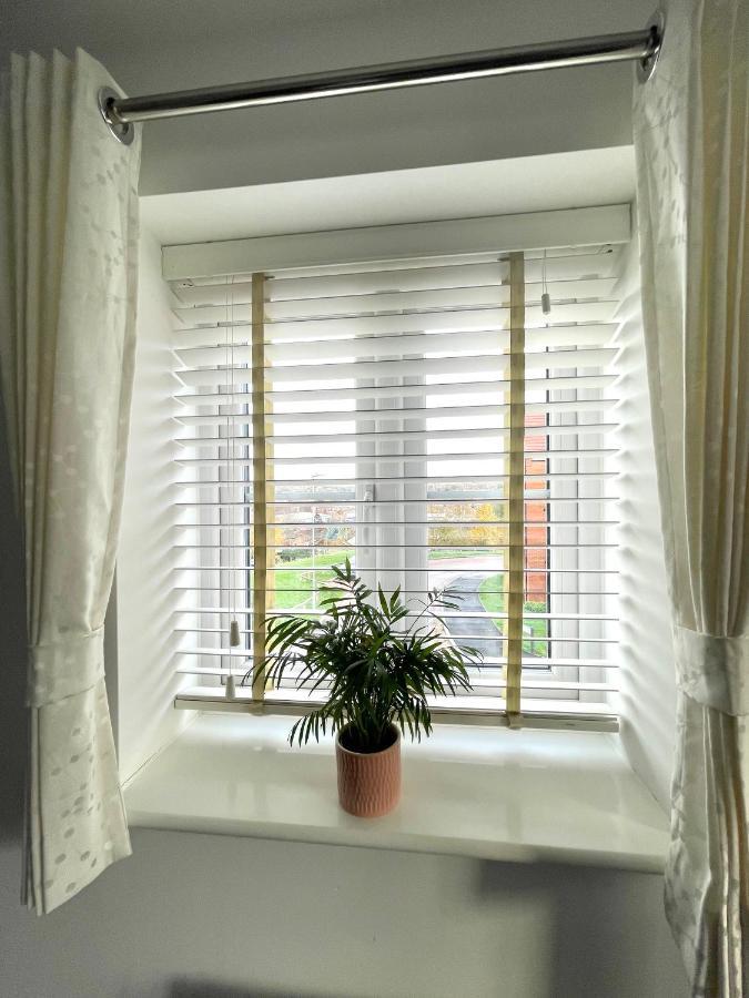 Aspen Villa Hemel Hempstead Ngoại thất bức ảnh